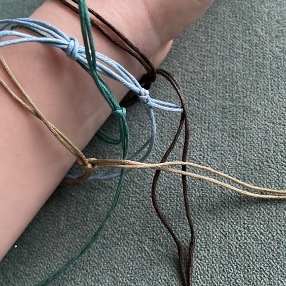 Amazon Mountain Cute Bundle Set of Four Tie Bracelets Brown Blue Green Tan - Picture 6 of 7